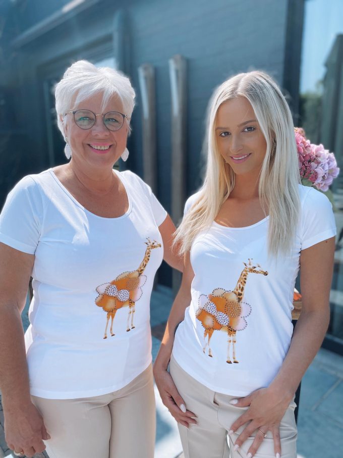 T-shirt ronde hals met giraf.