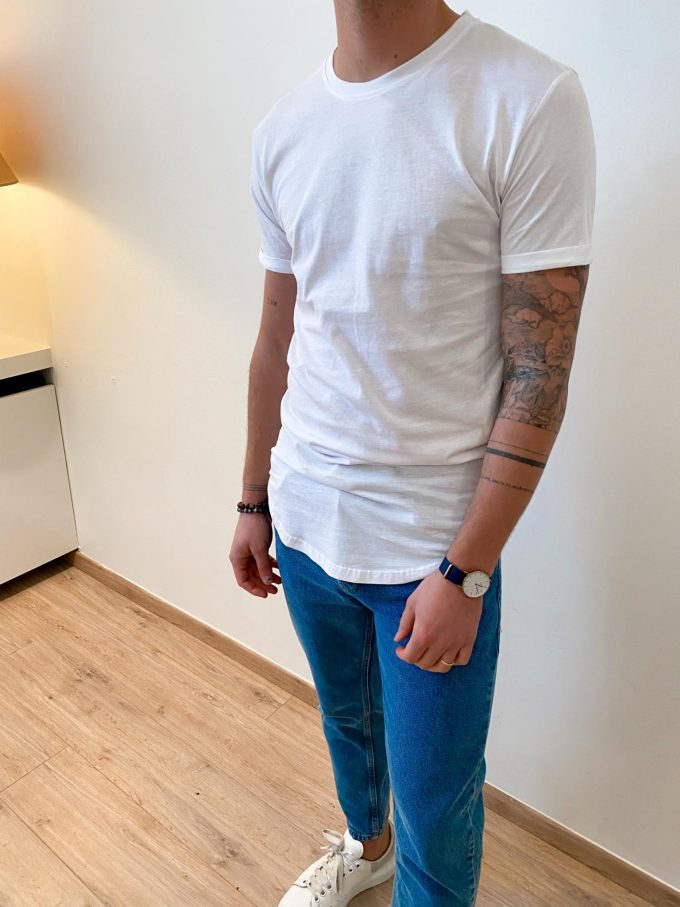 T-shirt wit.