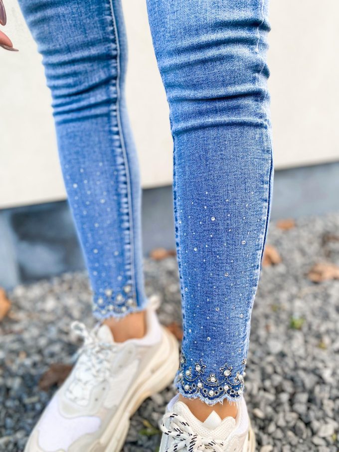 Skinny jeans diamanten & parels met bogen.