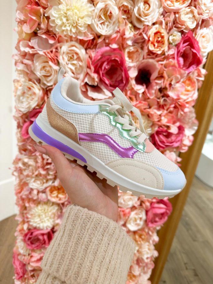 Sneakers lila/blue/green.