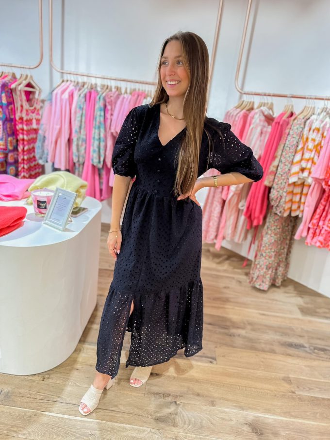 Broderie dress.