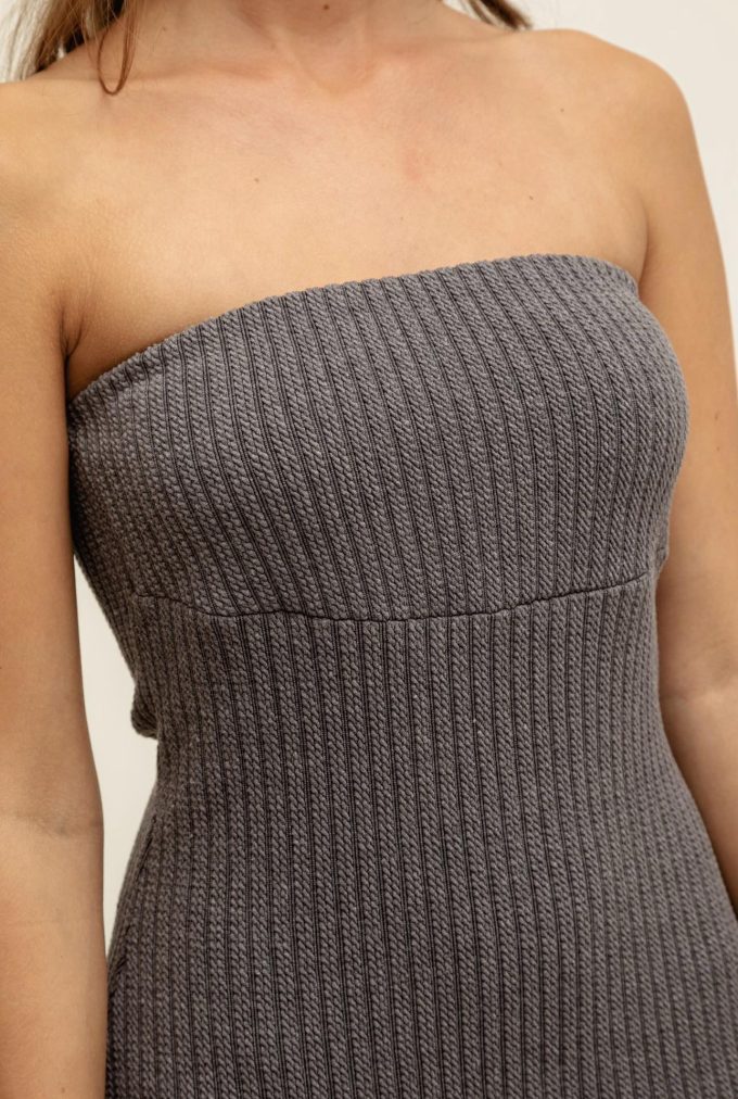 Evelyn tube dress.