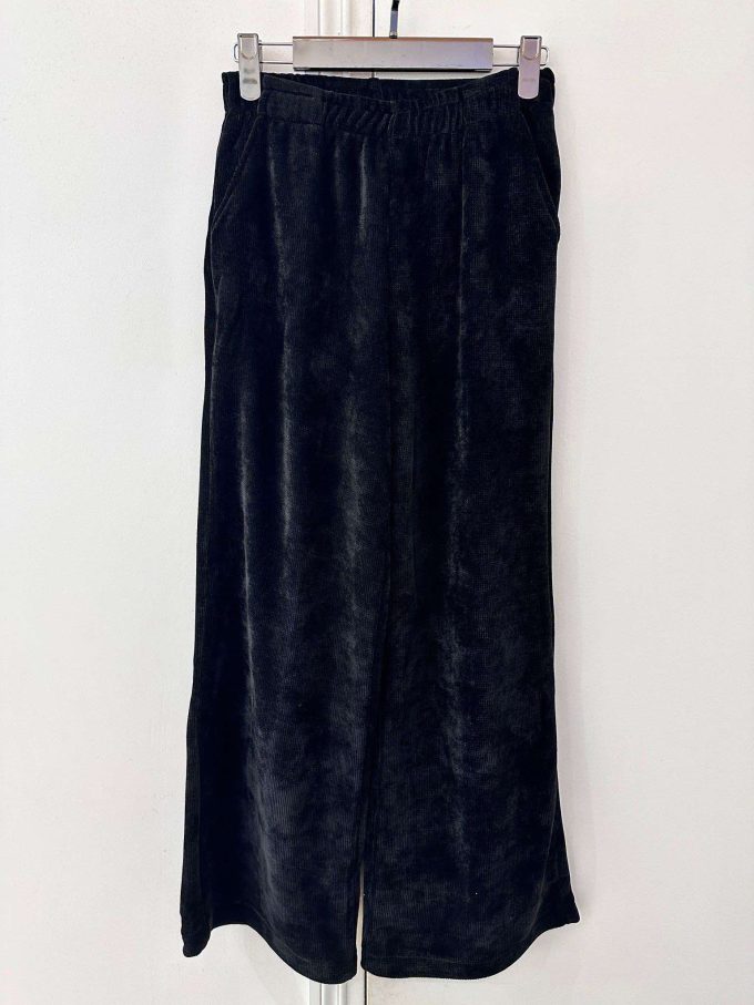 Velvet pants one size.