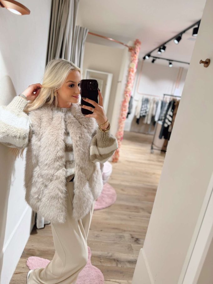 Faux Fur bontje.