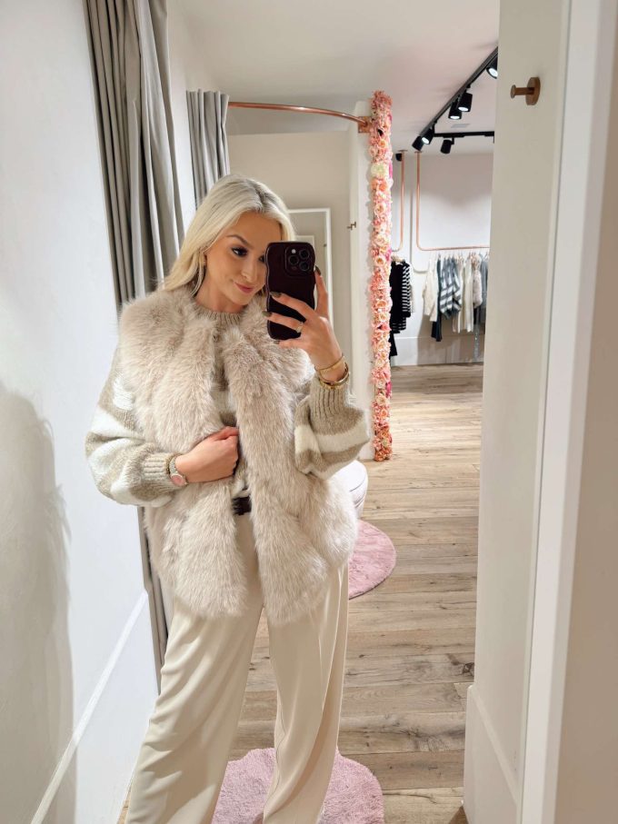 Faux Fur bontje.