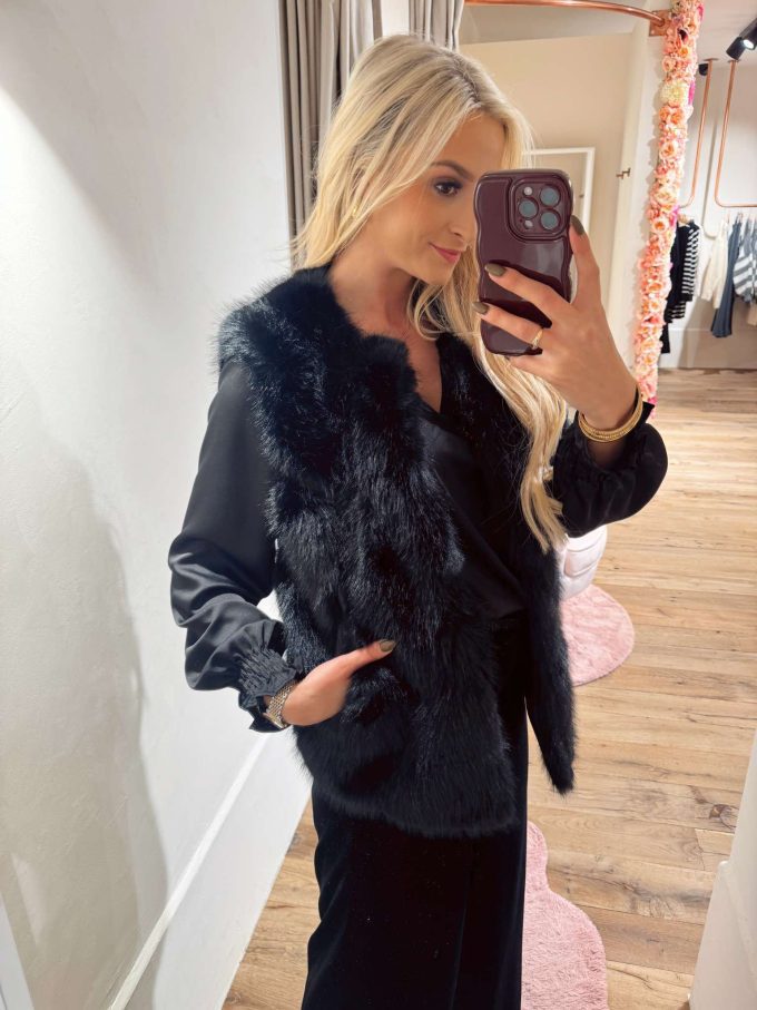 Faux Fur bontje.