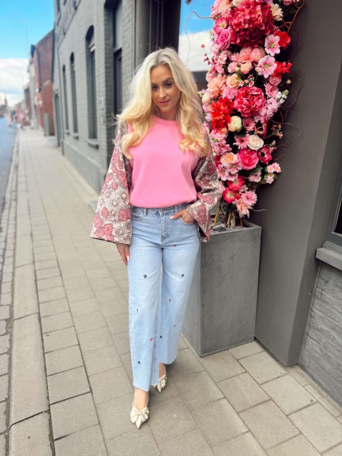 Pantalon jean bloemetjes.