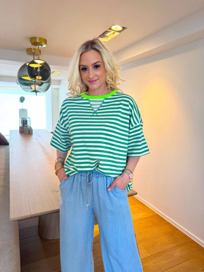 Striped t-shirt col fluo.