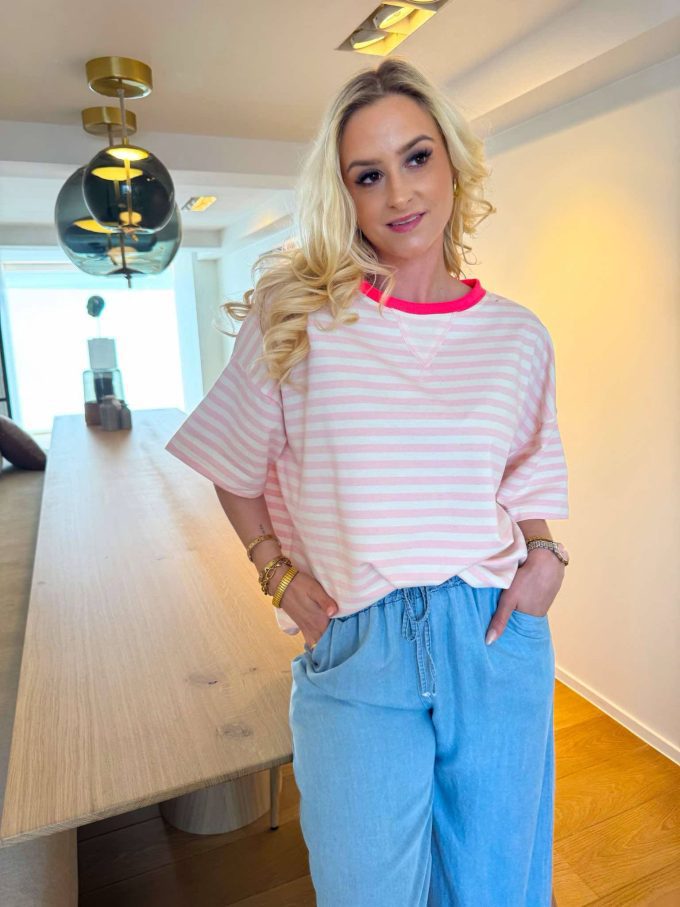 Striped t-shirt col fluo.