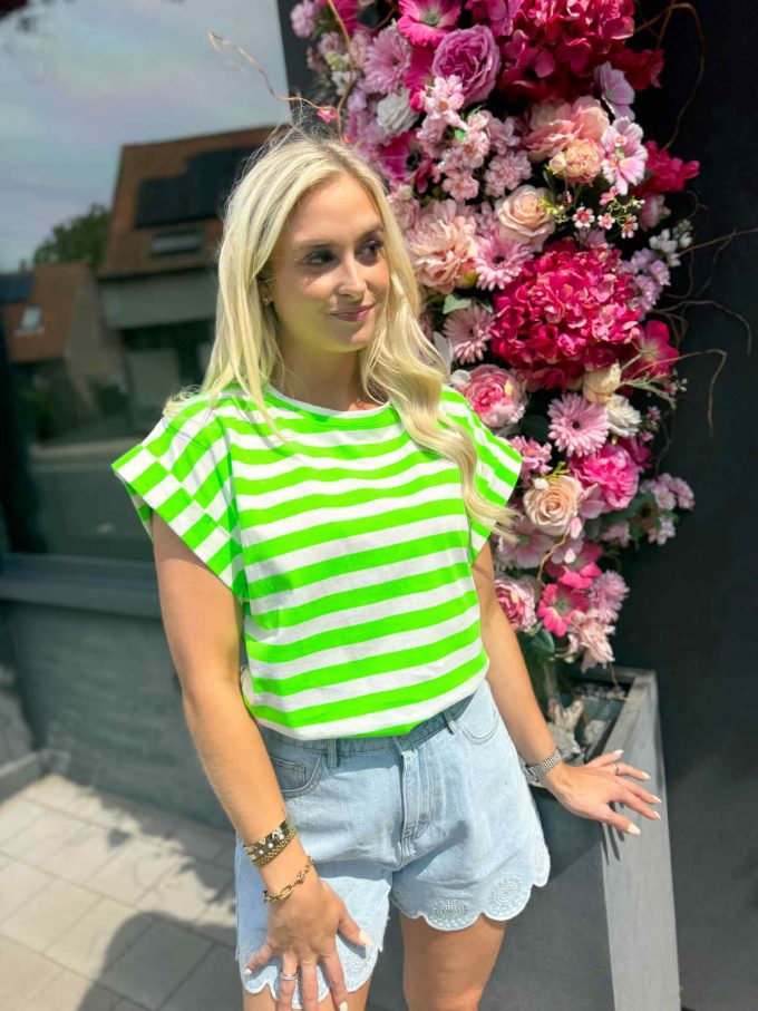 Striped fluo t-shirts.