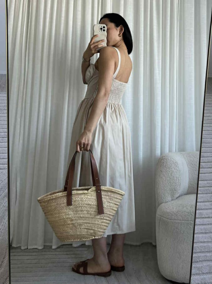 Midi poplin dress.