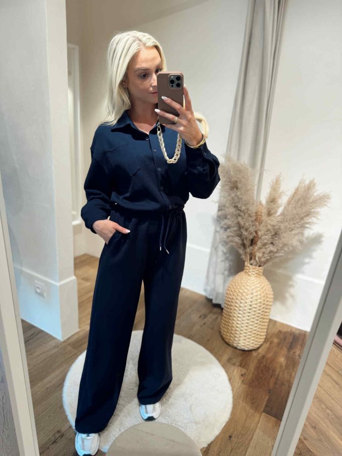 Ensemble gilet & pantalon.
