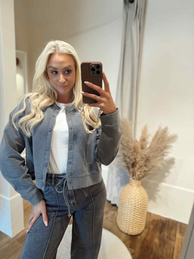Gilet grey.