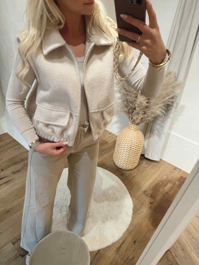 Gilet zip.