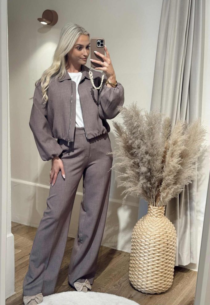 Straight trousers.