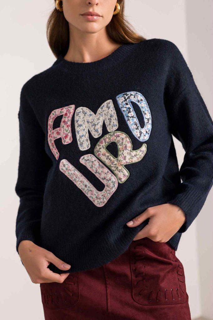 Sweater AMOUR.