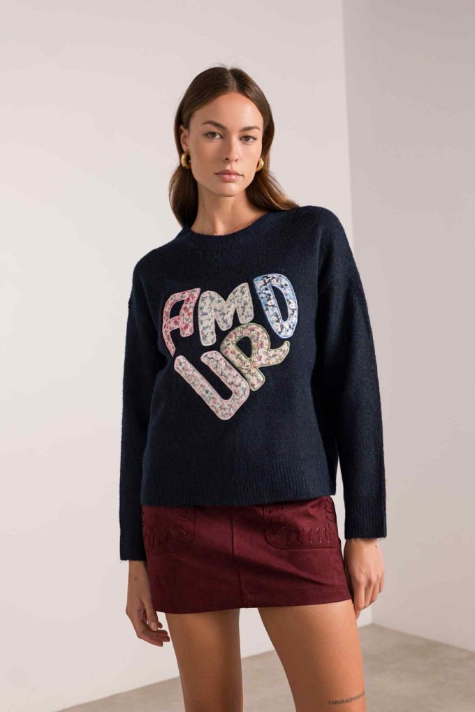 Sweater AMOUR.