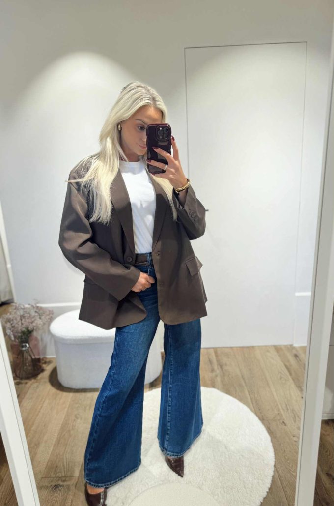 Blazer brown.