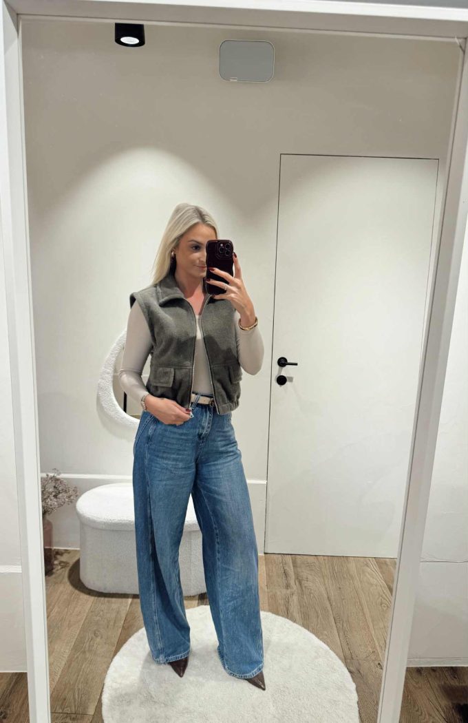 Gilet zip.