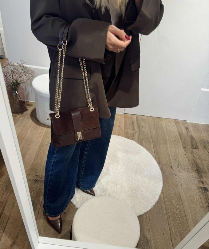 Leather bag with suede.