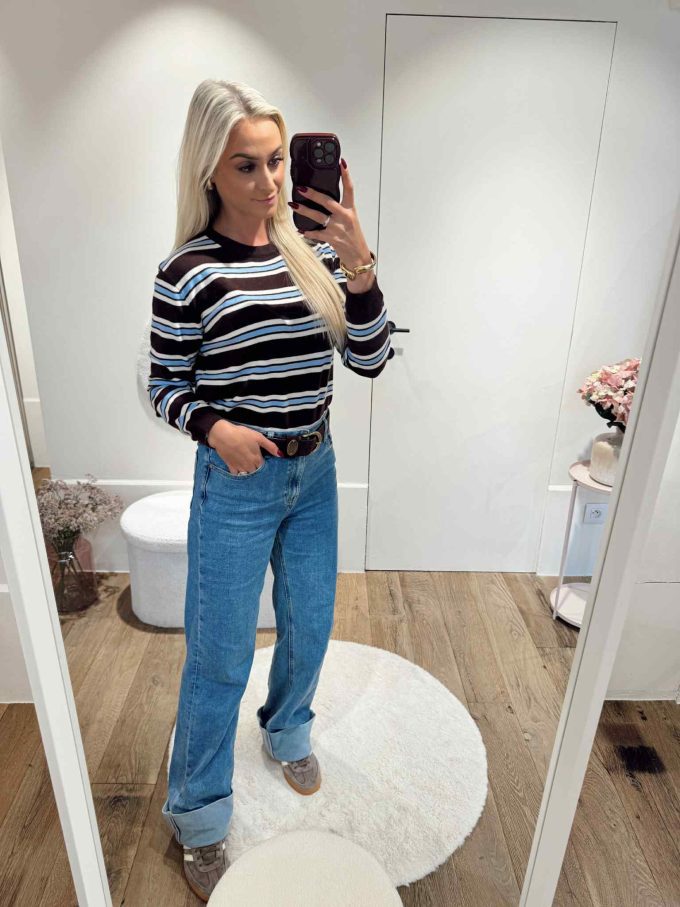 Striped pull.